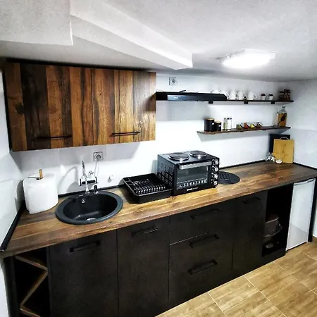 Balconlux - Zavojsko Jezero, Apartment Pirot