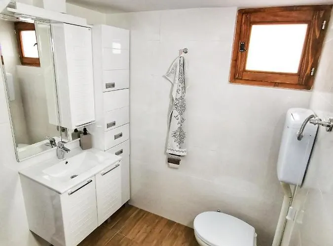 Balconlux - Zavojsko Jezero, Apartman Pirot